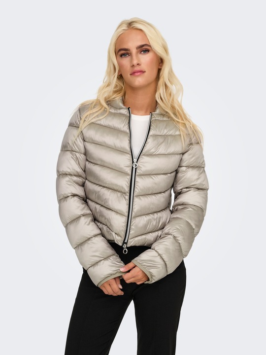 Image du produit Only Veste matelassée légère ONLVEGA (L)