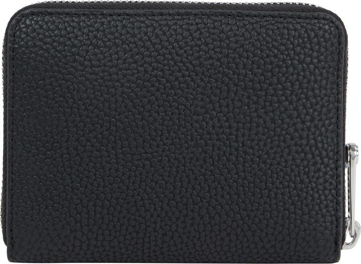 Actual product image MGA Na