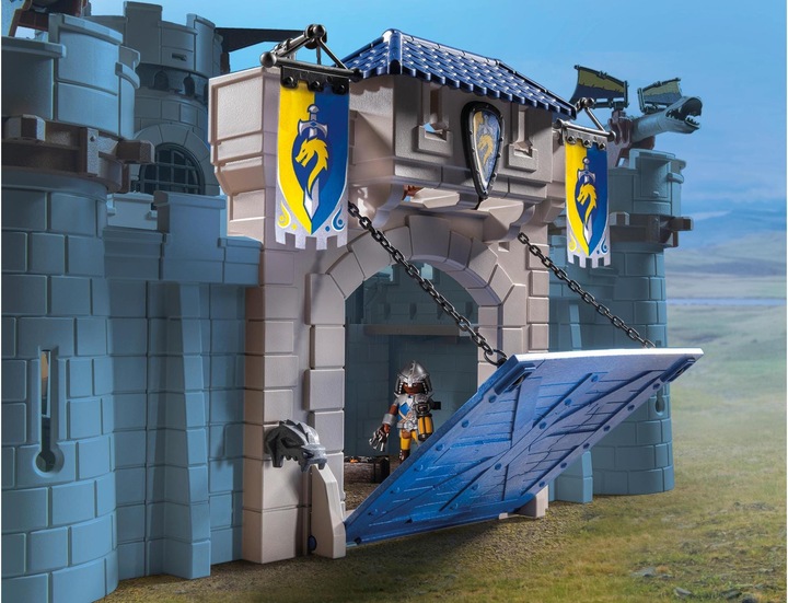 Actual product image Playmobil Arwynn's Castle (71642, Playmobil Novelmore)