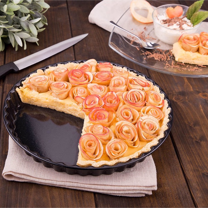 Actual product image CHG Cake mold "Enamel (28 cm)