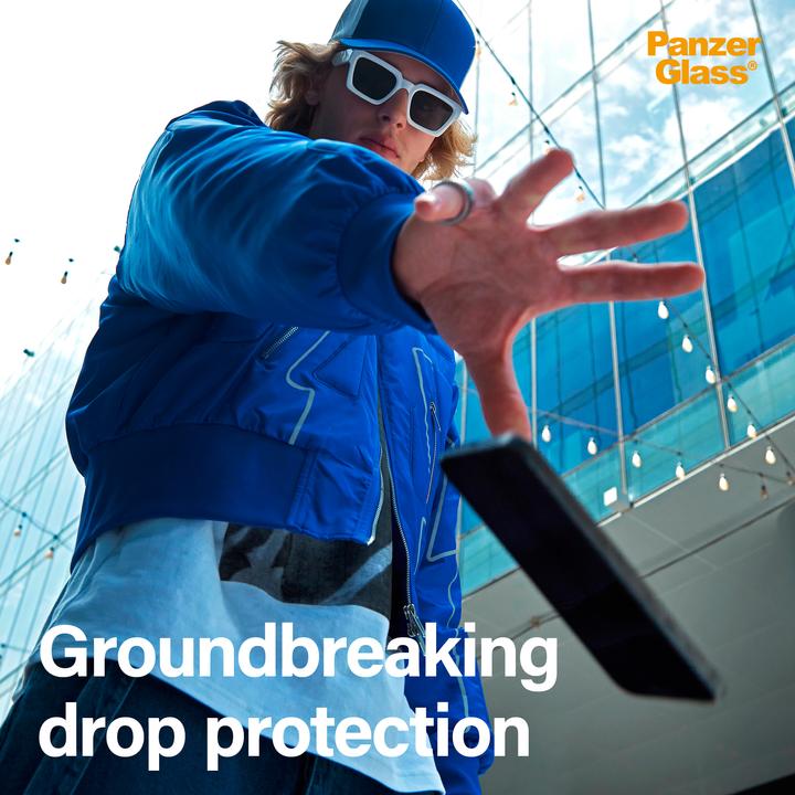 Image du produit PanzerGlass Ajustement ultra-large (1 pcs, Apple iPhone 16 Pro)