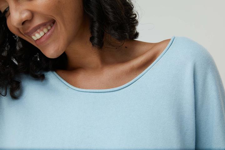 Produktbild Bellemere Pullover Women’s Off-The-Shoulder Top (M)