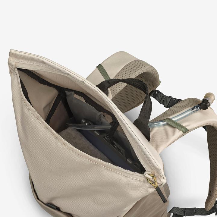 Produktbild Quechua Wanderrucksack Rolltop - NH500 Escape 16 l + 4 beige (21 l)