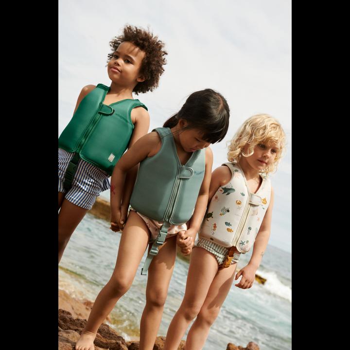 Actual product image Liewood Swimming vest Dove It Comes In Waves Peppermint (15, 16, 17, 18, 19)