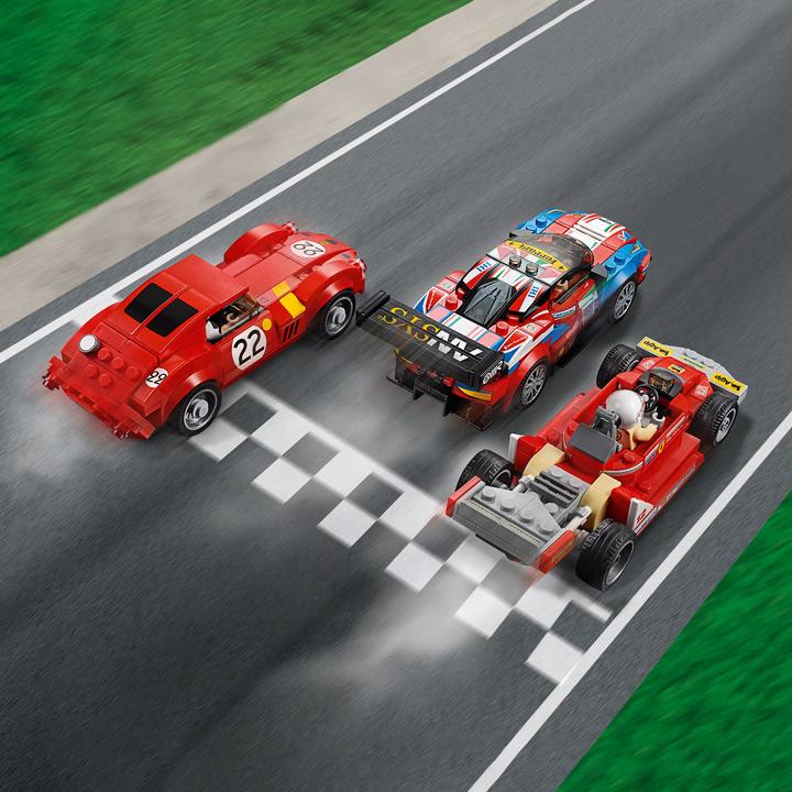 Actual product image LEGO Ferrari Ultimate Garage (75889, LEGO Speed Champions)