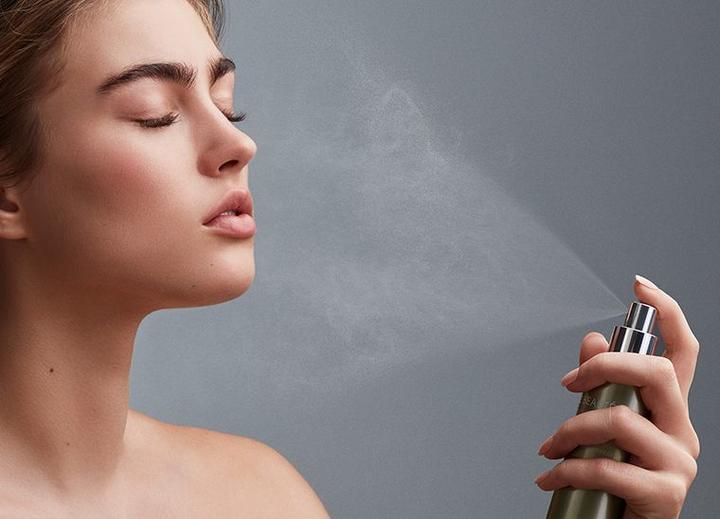 Actual product image M2 Beauté Ultra Pure Solutions Cu-Peptide & Vitamin B Facial Nano Spray (75 ml)