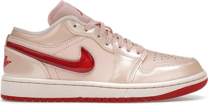 Image du produit Jordan 1 Low Patent Valentine's Day (Women's) (41)