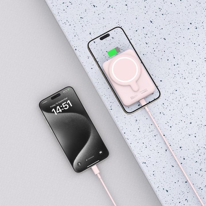 Actual product image Tech-Protect LifeMag PB11 Powerbank with MagSafe 10000mAh 15W USB-C port - pink + USB-C cable (10000 mAh, 15 W)