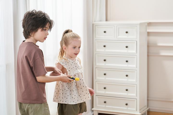 Produktbild Revolt - Follow Me Bee RC (51607)