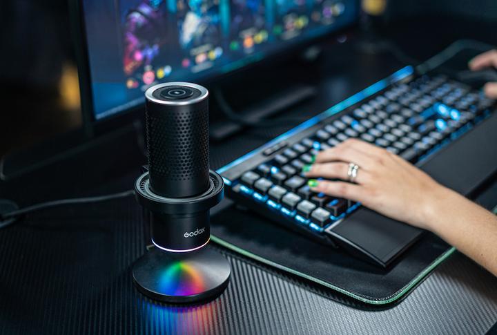 Actual product image Godox RGB USB Condenser Microphone (app control) EM68X