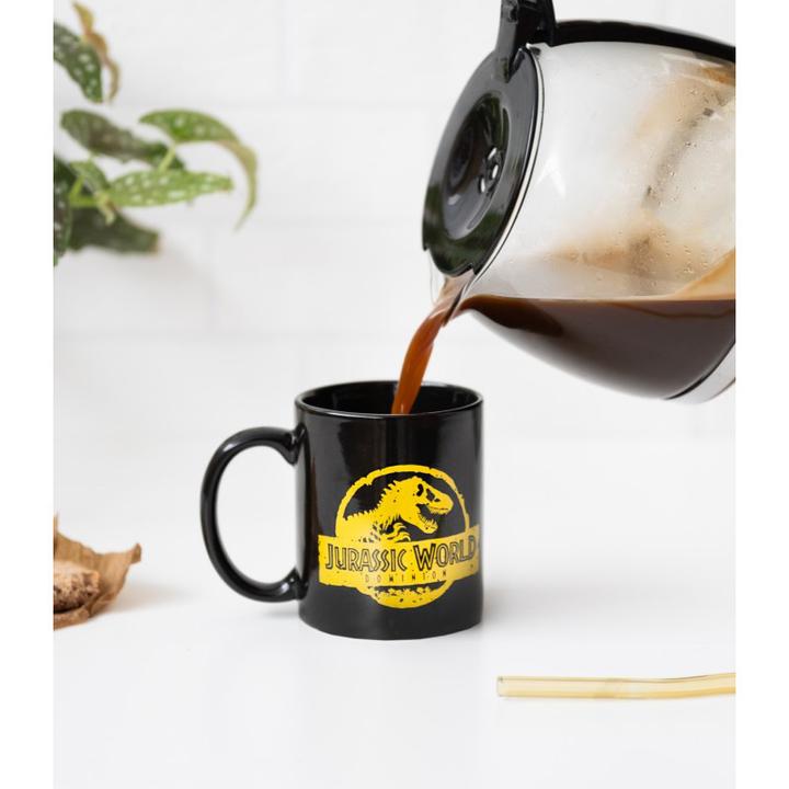 Actual product image Granna Jurassic Park - Ceramic mug in a gift box 300 ml (Jurassic World Dominion) (300 ml, 1 x)