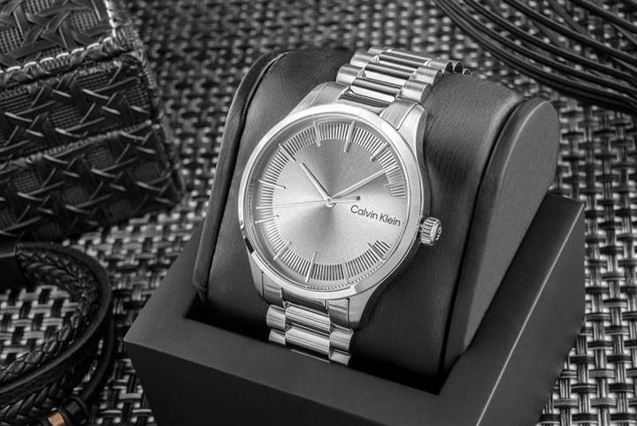Actual product image Calvin Klein CK25200036 Unisex Horloge - Mineraalglas - Roestvrijstaal - Zilver - 40 mm - Quartz - Vouw/Vli (Analogue wristwatch, 40 mm)