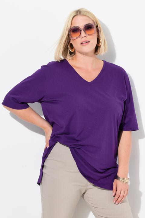 Actual product image Ulla Popken Basic V-Neck Relaxed Fit Short Sleeve Tee (48)