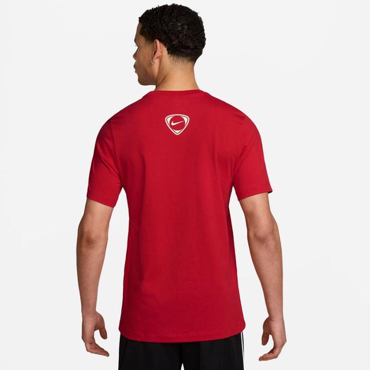 Actual product image Nike Sportswear Total II Herren T-Shirt (M)