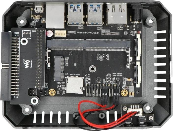 Immagine prodotto WaveShare Custodia in alluminio per il kit di sviluppo Jetson Nano 2GB (Case)