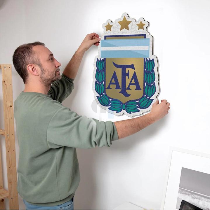 Produktbild Iconic Nationalmanschaft Argentinien- Logo - Holz Puzzle Grösse L (500 Teile) (500 Teile)