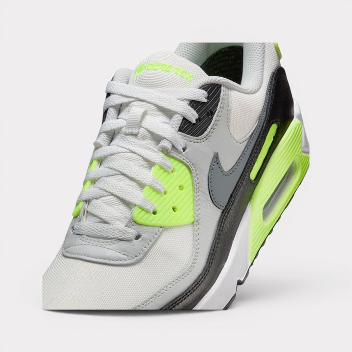 Immagine prodotto Nike Air Max 90 Gore-Tex Summit White Volt Black Cool Grey (41)