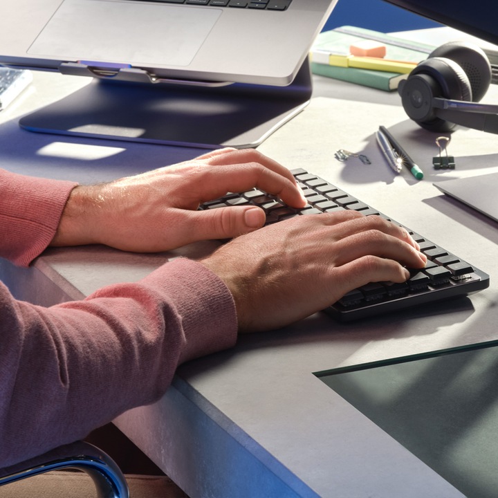 Actual product image Logitech MX Mechanical Mini (US, Wireless)