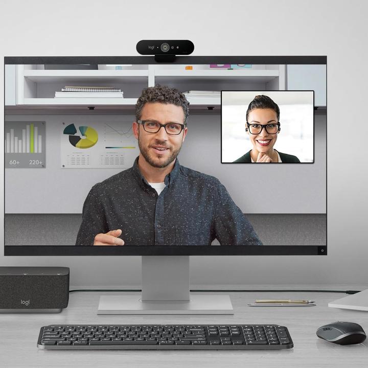 Actual product image Logitech Logi Dock (USB-C, 7 ports)