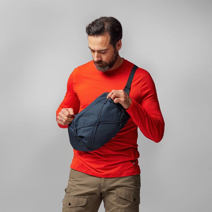 Actual product image Fjällräven Abisko Trek 65 (65 l)