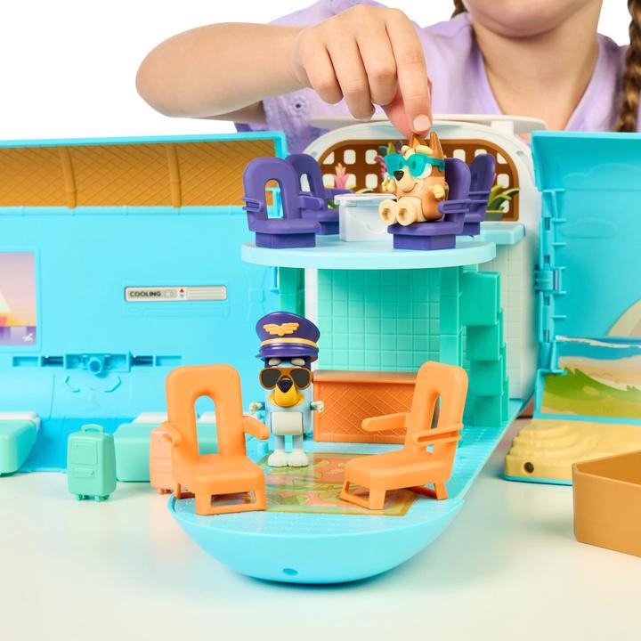 Actual product image Moose Bluey transformation playset Holiday 3in1 aeroplane-boat-hotel