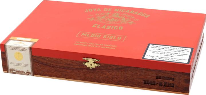 Joya de Nicaragua Clasico Medio Siglo Toro (Toro)