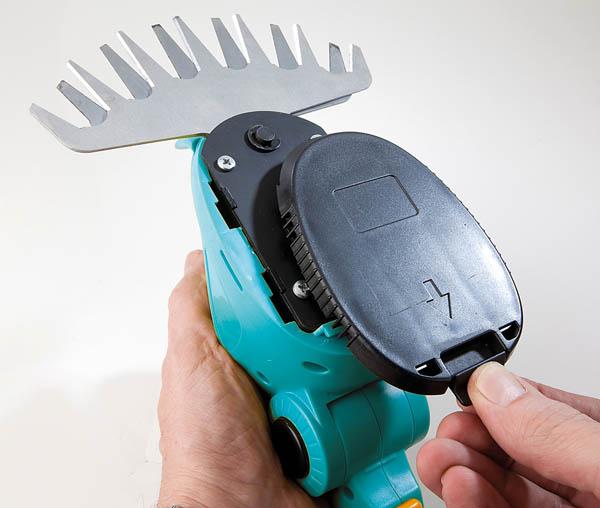 Actual product image Garten Meister 4in1 Battery Grass & Shrub Shears Set (Rechargeable battery operated)