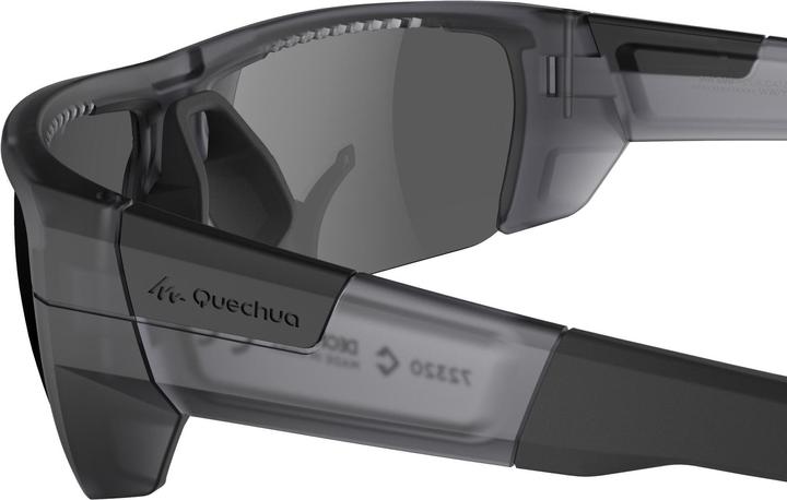 Actual product image Quechua MH590 P4