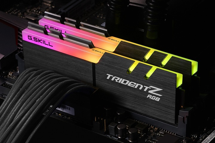 Produktbild G.Skill Trident Z RGB (2 x 8GB, 4000 MHz, DDR4-RAM, DIMM)
