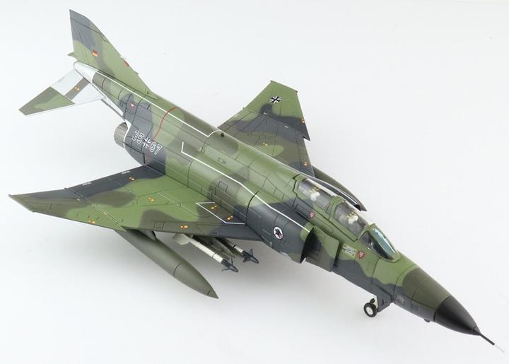 Image du produit Hobby Master RF-4E Phantom Norm 83A, 35+67 AufklG 52, Deutsche Luftwaffe, Leck 1992 1:72 HA19050.
