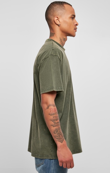 Actual product image Urban Classics Oversized Small Embroidery Tee - 19453 (XXL)