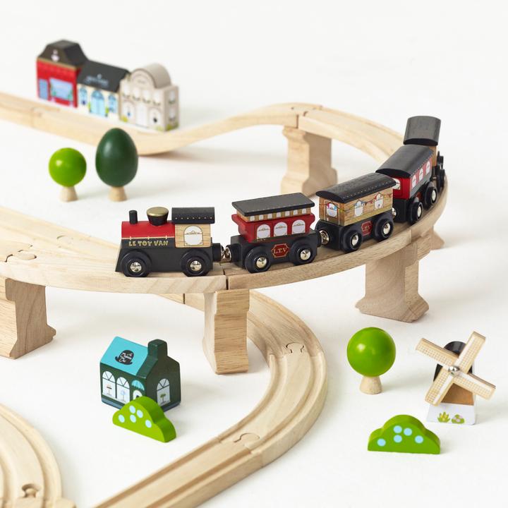 Actual product image Le Toy Van London Train Set