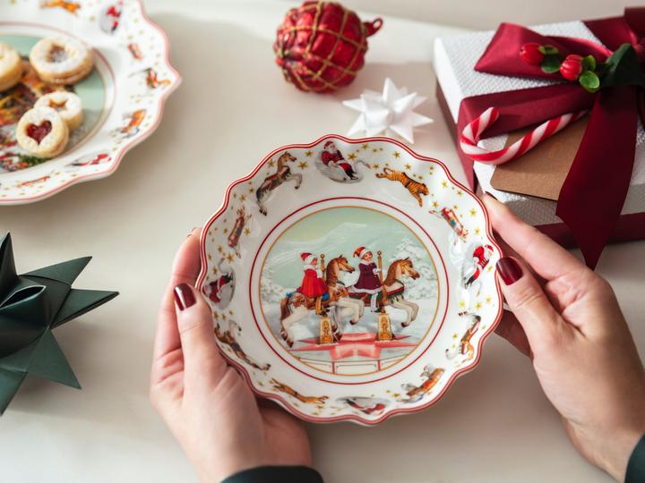 Produktbild Villeroy & Boch 2024 Annual Christmas Edition (16 cm, 0.15 l, 1 x)