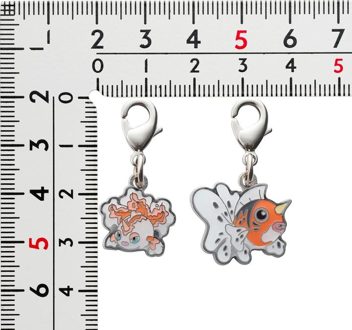 Produktbild Pokémon Pokemon Center - Goldeen & Seaking Schlüsselanhänger - 2 Stück