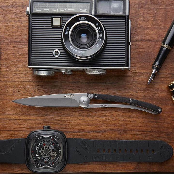 Immagine prodotto Deejo Legno (8 cm)