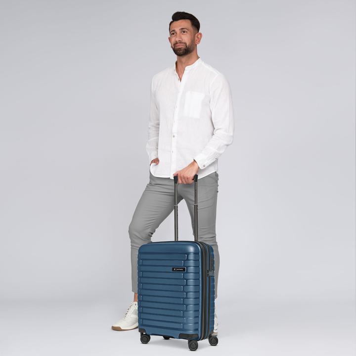 Actual product image Pactastic Collection 04 THE CABIN + 4 Rollen Kabinentrolley S 55 cm mit Dehnfalte (40 l)