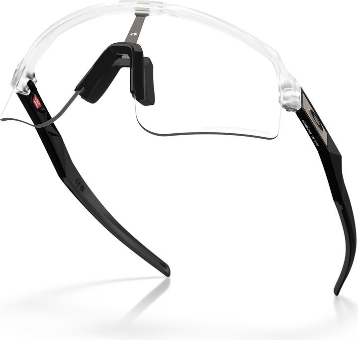 Produktbild Oakley Sutro Lite Sweep (Matt Transparent Farn, Clear to Black Iridium Photochromic)