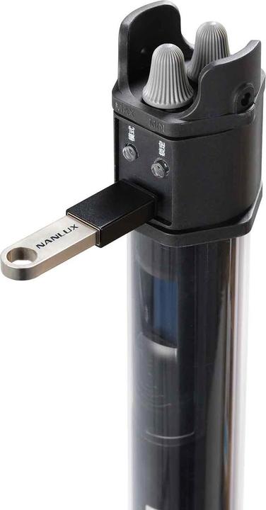 Produktbild Nanlite PavoTube II 15C 1KIT (Videoleuchte, Studioleuchte, Stableuchte)