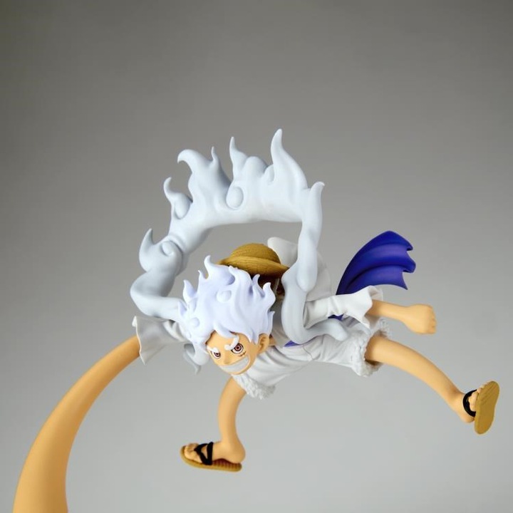 Actual product image Banpresto One Piece - Monkey D. Luffy Gear 5 (Pen Holder)