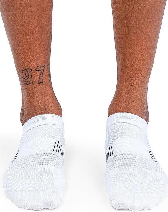 Actual product image On Running Women's Ultralight Mid Sock (XS)