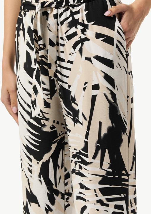 Actual product image Comma Marlene (38)