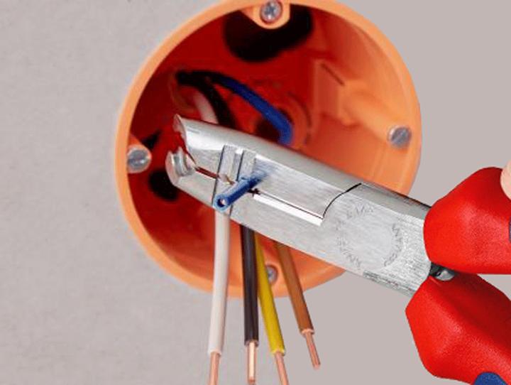 Immagine prodotto Knipex Spelacavi (165 mm)