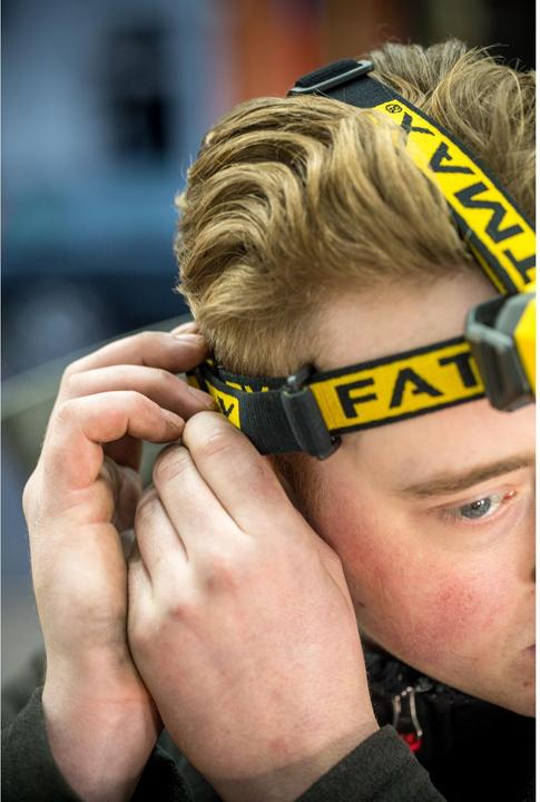 Actual product image Stanley ST.HEAD TORCH 200LM (200 lm)