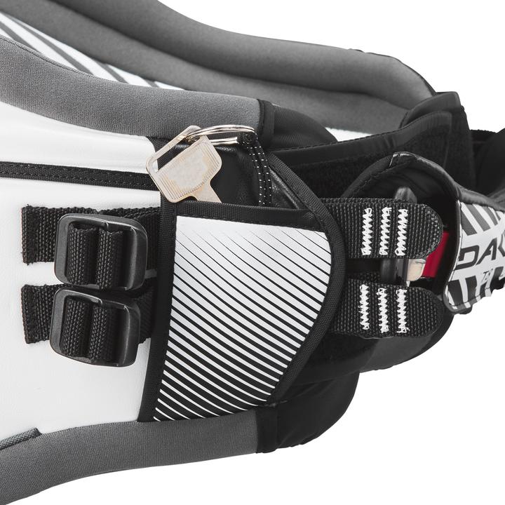 Actual product image Dakine T-8 HARNESS (XS)