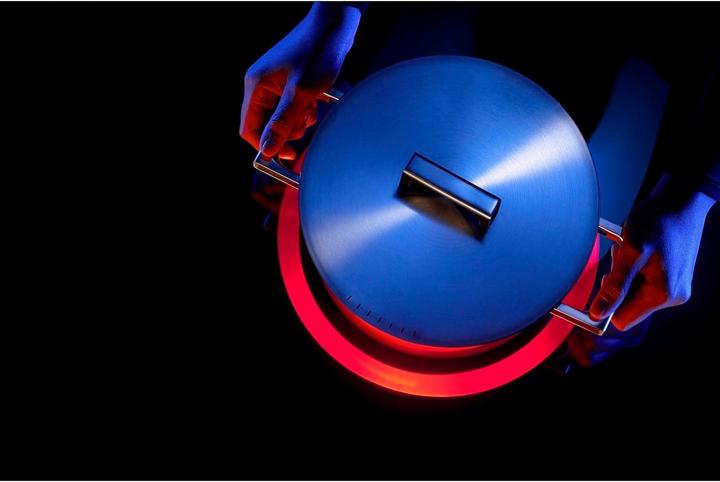 Actual product image WMF Ultimate Cool+ roasting pan with lid, 20 cm (20 cm, Casserole + Stewpot, Pot)