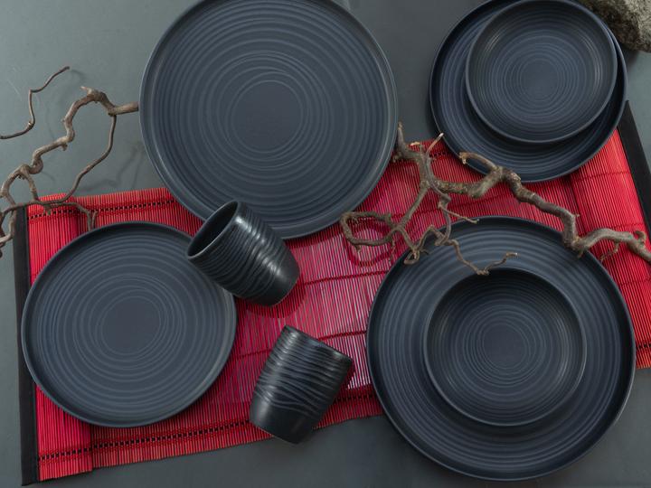 Actual product image CreaTable Uno (16 Piece)