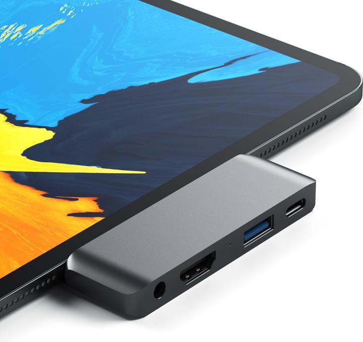 Actual product image Satechi Mobile Pro (USB-C, 4 ports)