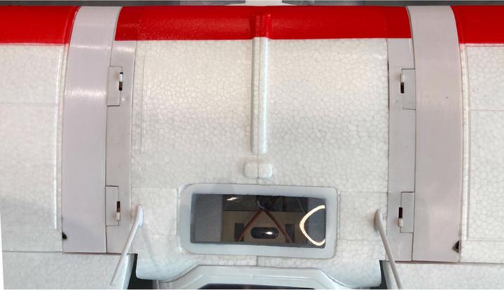 Image du produit Amewi flight DO-27 rouge/blanc (Multi moteur)