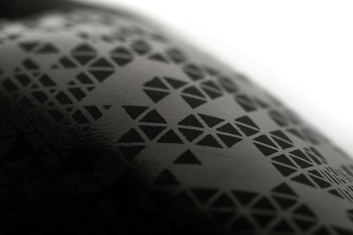 Produktbild Adidas Combat 50 black/black 10oz (10 OZ)
