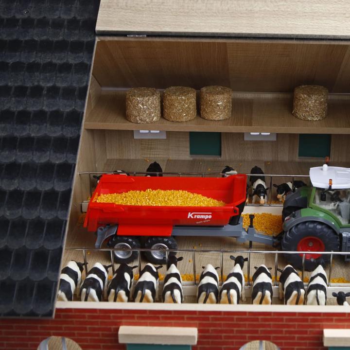 Actual product image Kids Globe Farming Farm house with stable